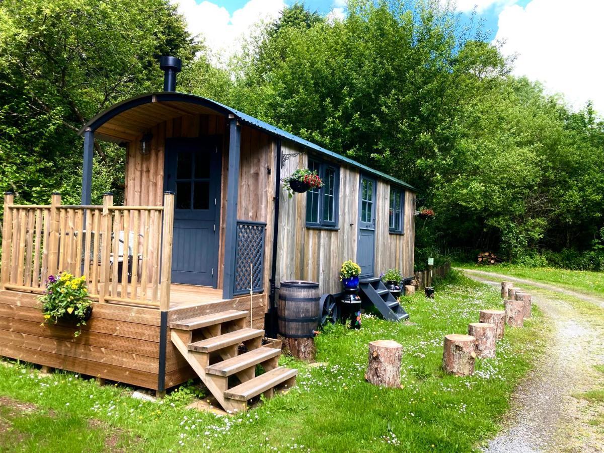 Brook The Shepherd Hut Saltash Ngoại thất bức ảnh
